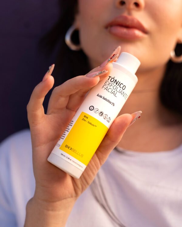 Tónico Exfoliante Facial con Ácido Salicílico 100 ml
